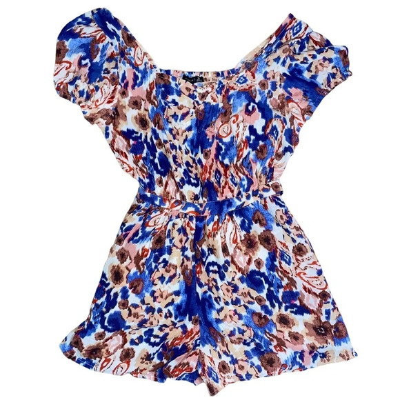 Black Tape Smocked Romper Size Small Bollywood Floral Boho Preppy Summer Spring - Picture 1 of 5